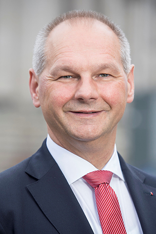 Mathias Stein